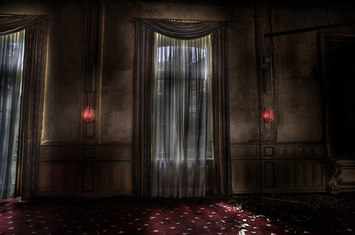 Casino decay :