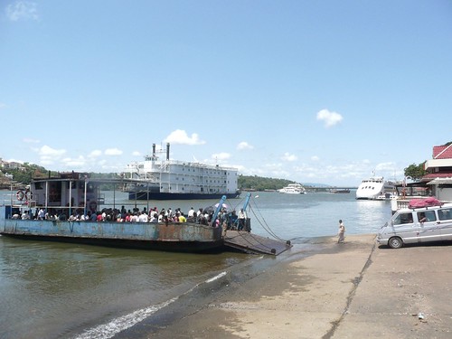 Ferryboat & 3 Casino boats