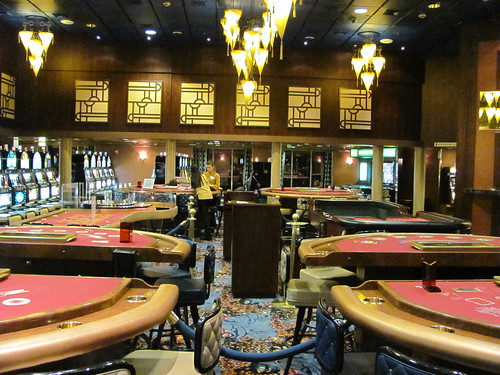 Tables at Wynmore casino