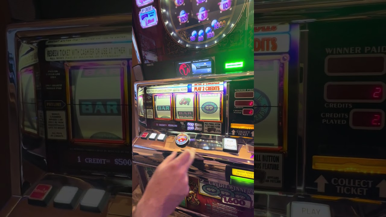 $1000 Slot Machine Spin! ??‍? #lasvegas #slots #UK Casino Online