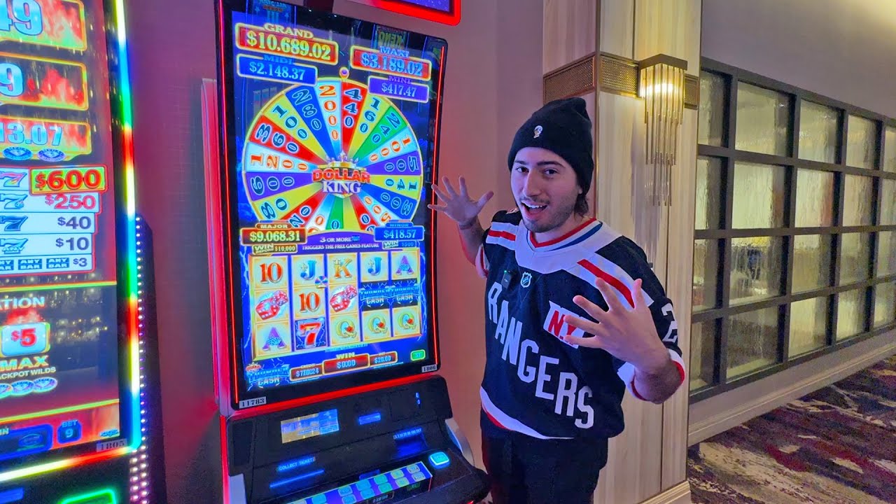 I Played A New High Limit Slot Machine In Las Vegas!