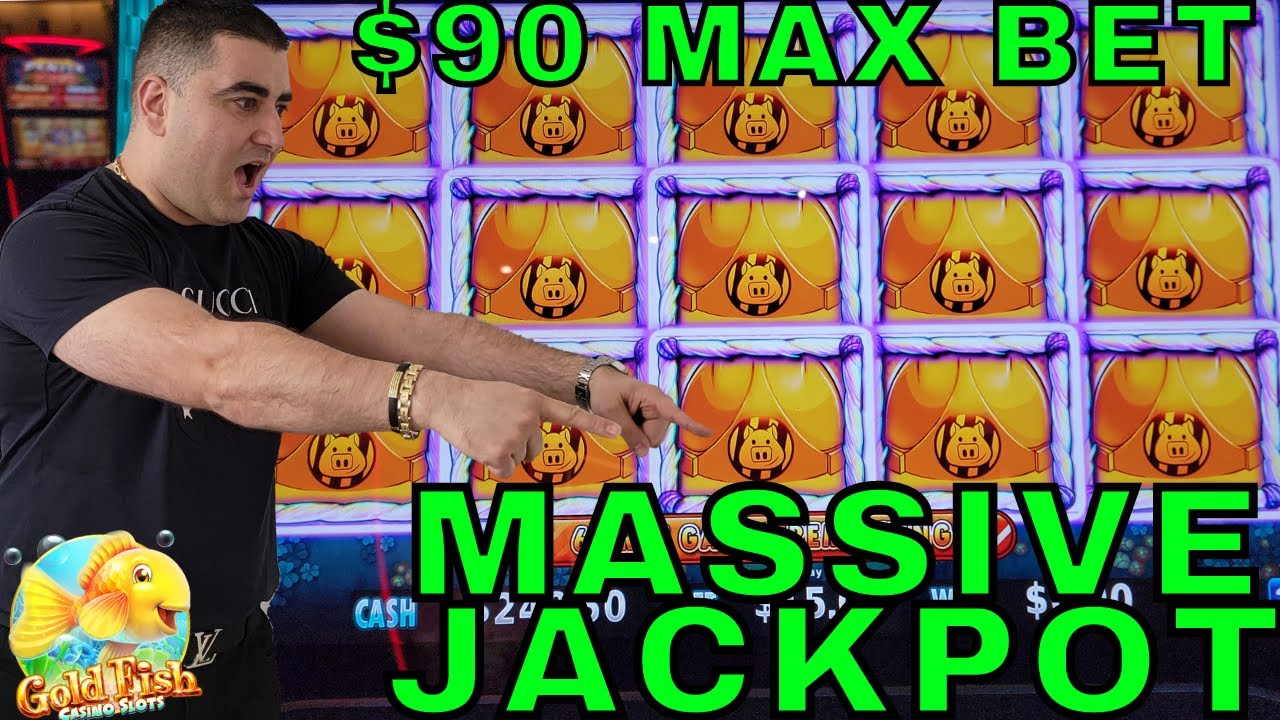 MASSIVE HANDPAY JACKPOT On Huff N More Puff Slot - Las Vegas HUGE JACKPOTS